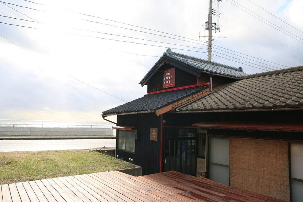 佐渡 ビーチまで0分 1客のみ オーシャンビュー Beach Side House ウッドデッキ Sado Eksteriør billede